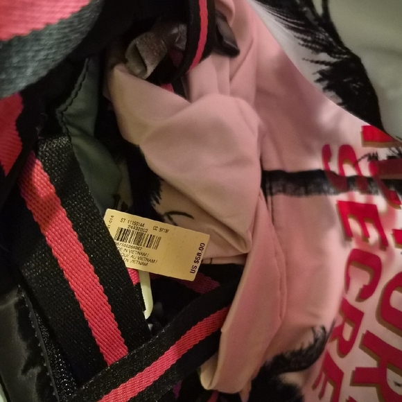 Victoria's Secret Pink and Black Palm Backpack NWT - Picture 4 of 4